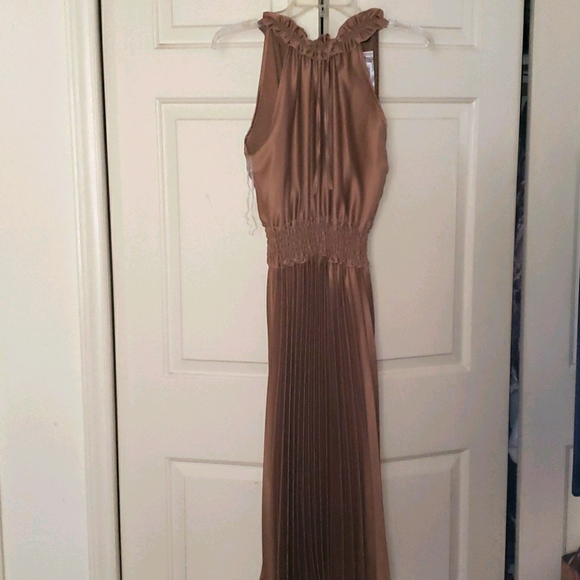 SOLD -Bronze pleated dress - Picture 1 of 4
